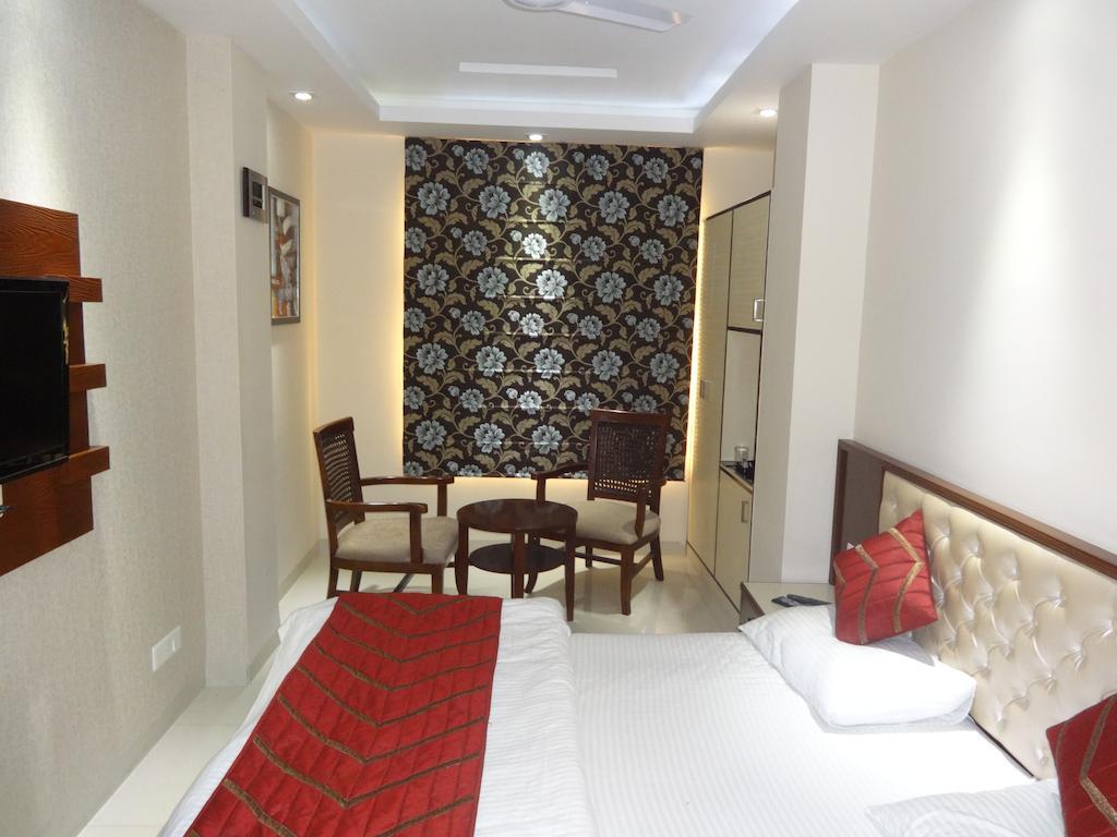 Hotel Grace Nova Deli Quarto foto