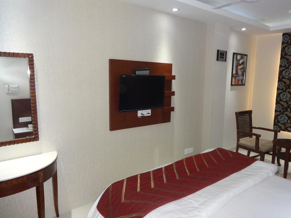 Hotel Grace Nova Deli Quarto foto